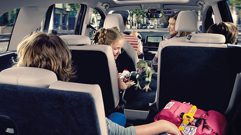 BMW 2 Serisi Gran Tourer BMW 2 Serisi Gran Tourer çocuklar ile seyahat